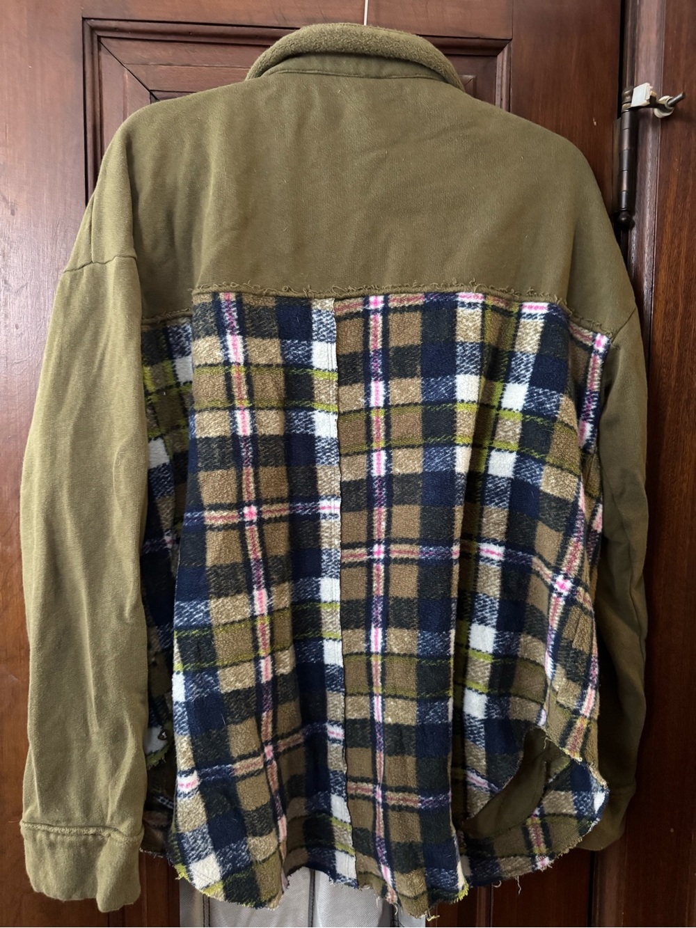 Anthropologie PILCRO Olive plaid snap up shacket size L - Picture 7 of 10